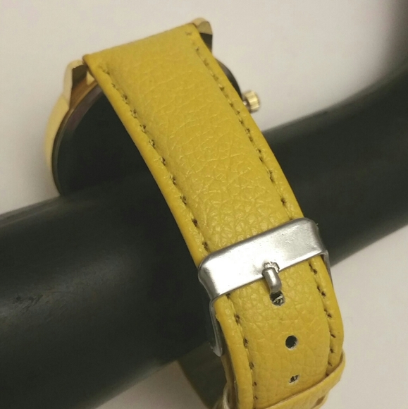 Yellow Luxury Watch, Summer Watch - Picture 4 of 6